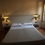 Hotel La Valle Volta Mantovana