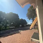 La Valle 2*