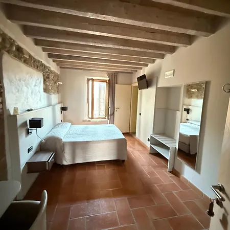 La Valle Hotel
