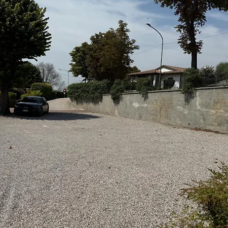 La Valle Hotel 2*